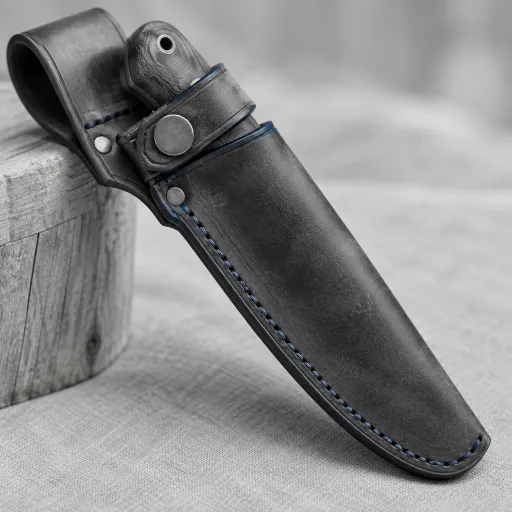 The refined art of the cross draw knife sheath for discerning leather owners